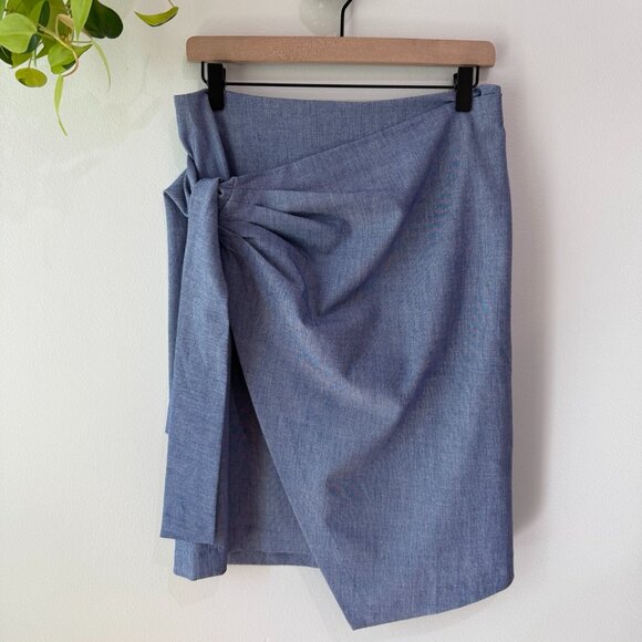 Halogen Dresses & Skirts - Halogen Wrap Skirt Size 8 Blue Chambray Tie Waist Midi Career Business